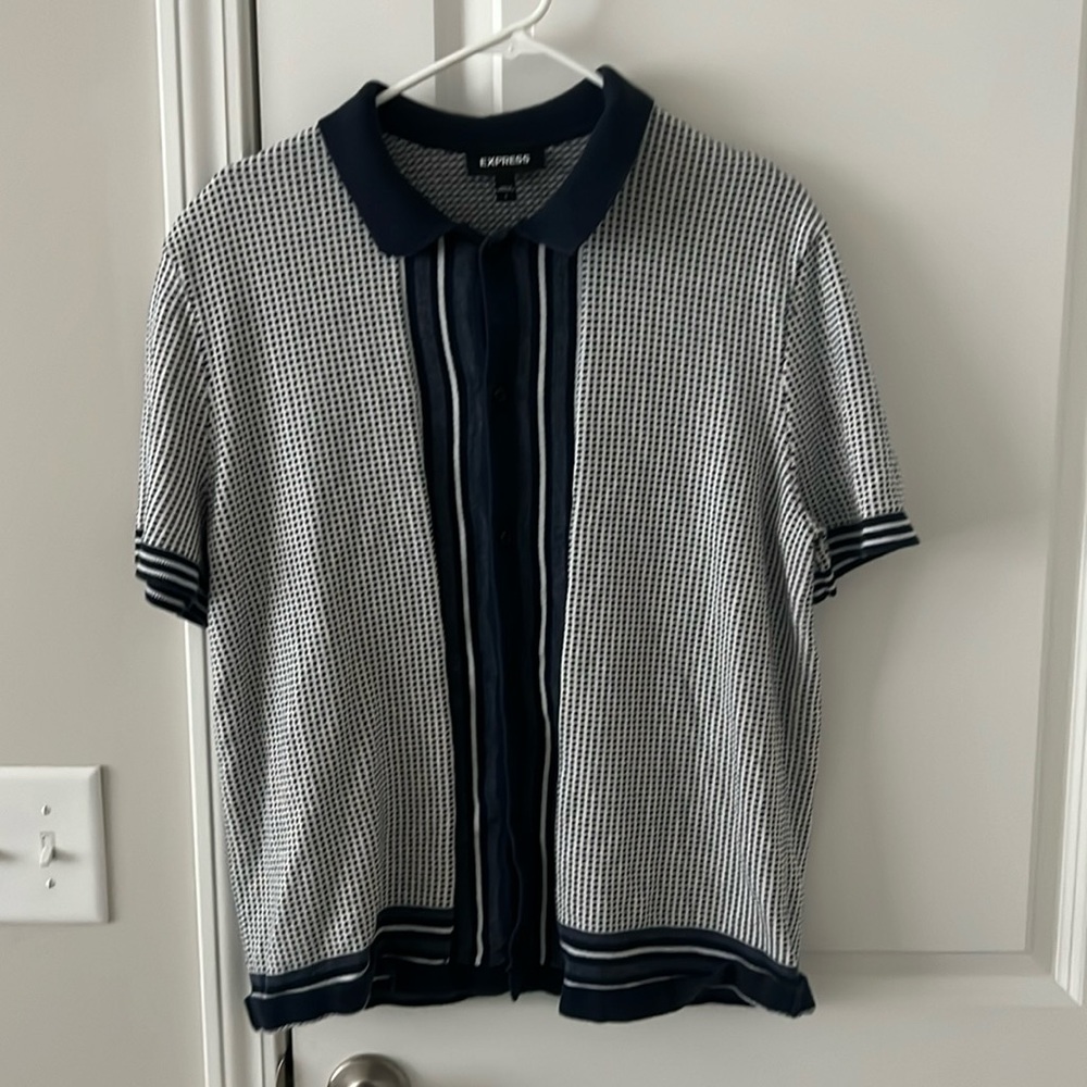 Mens Express Short Sleeve Button Down Shirt size Large